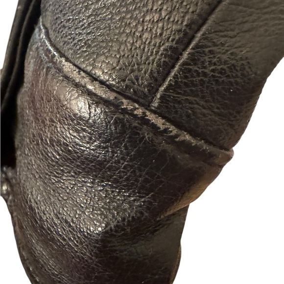 St. John’s Bay Vintage Leather Jacket Mens Size XL
90’s bomber zipper - Picture 10 of 12